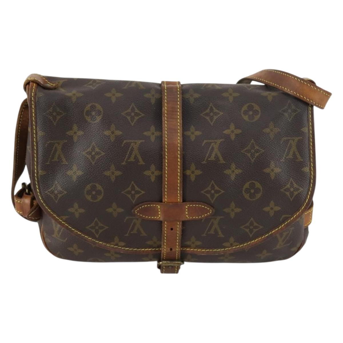 LOUIS VUITTON Monogram Saumur 30 Shoulder Bag M42256 LV Auth 144669