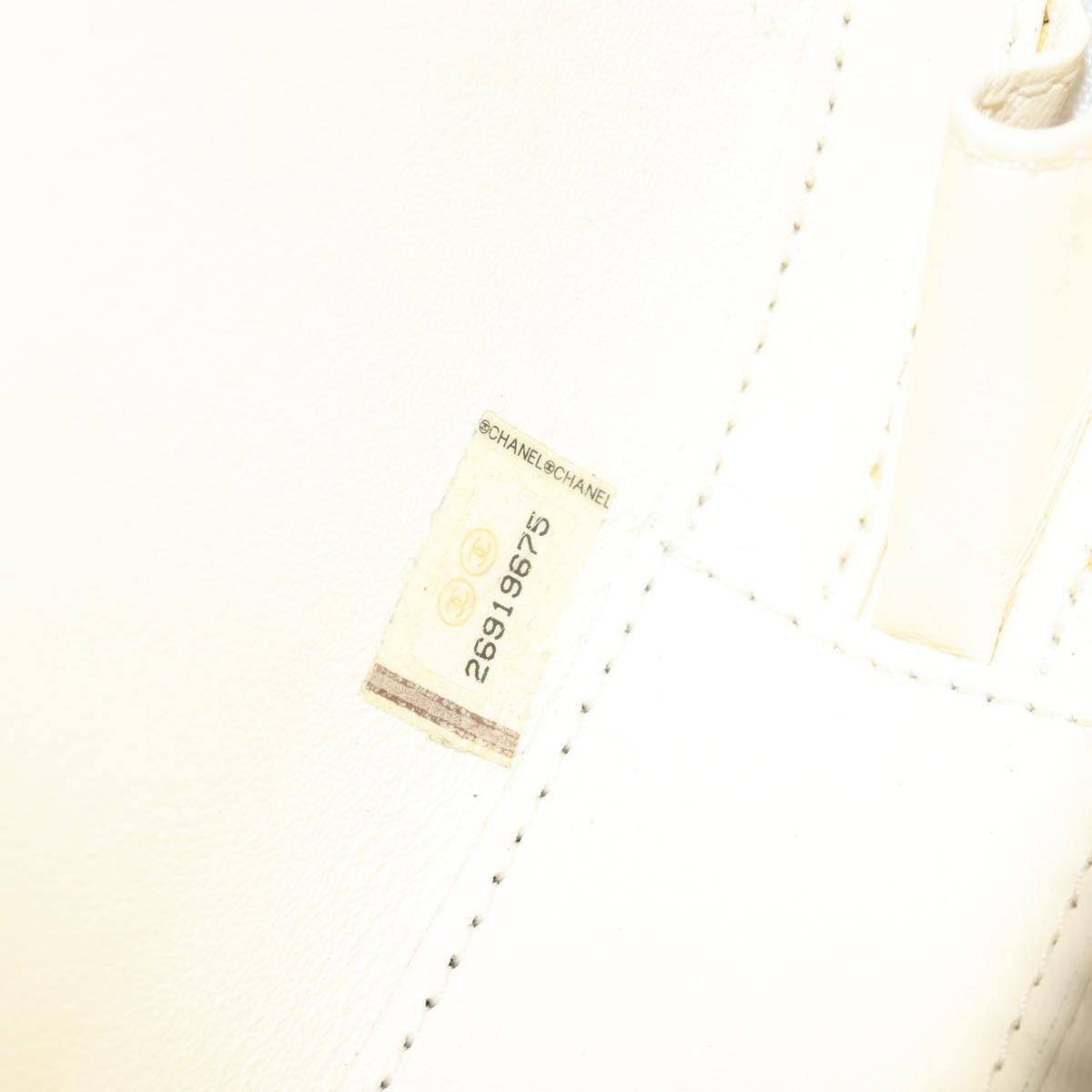 CHANEL V Stitch Chain Shoulder Bag Leather White Gold CC Auth 144830AV