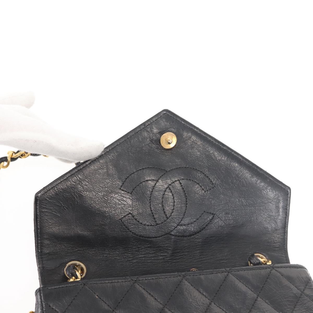 CHANEL Matelasse Chain Shoulder Bag Leather Black Gold CC Auth 145073