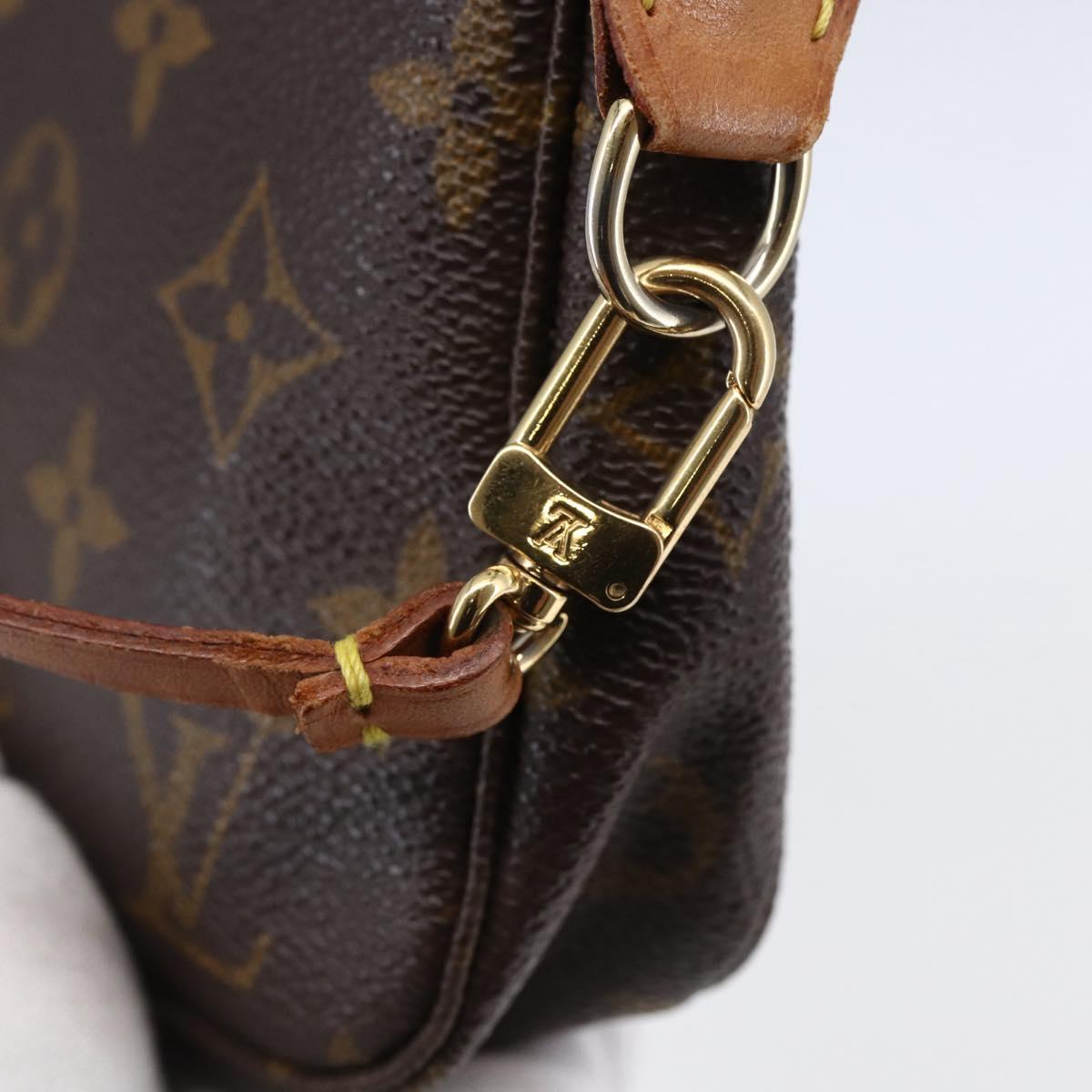 LOUIS VUITTON Monogram Pochette Accessoires Pouch M51980 LV Auth 145240
