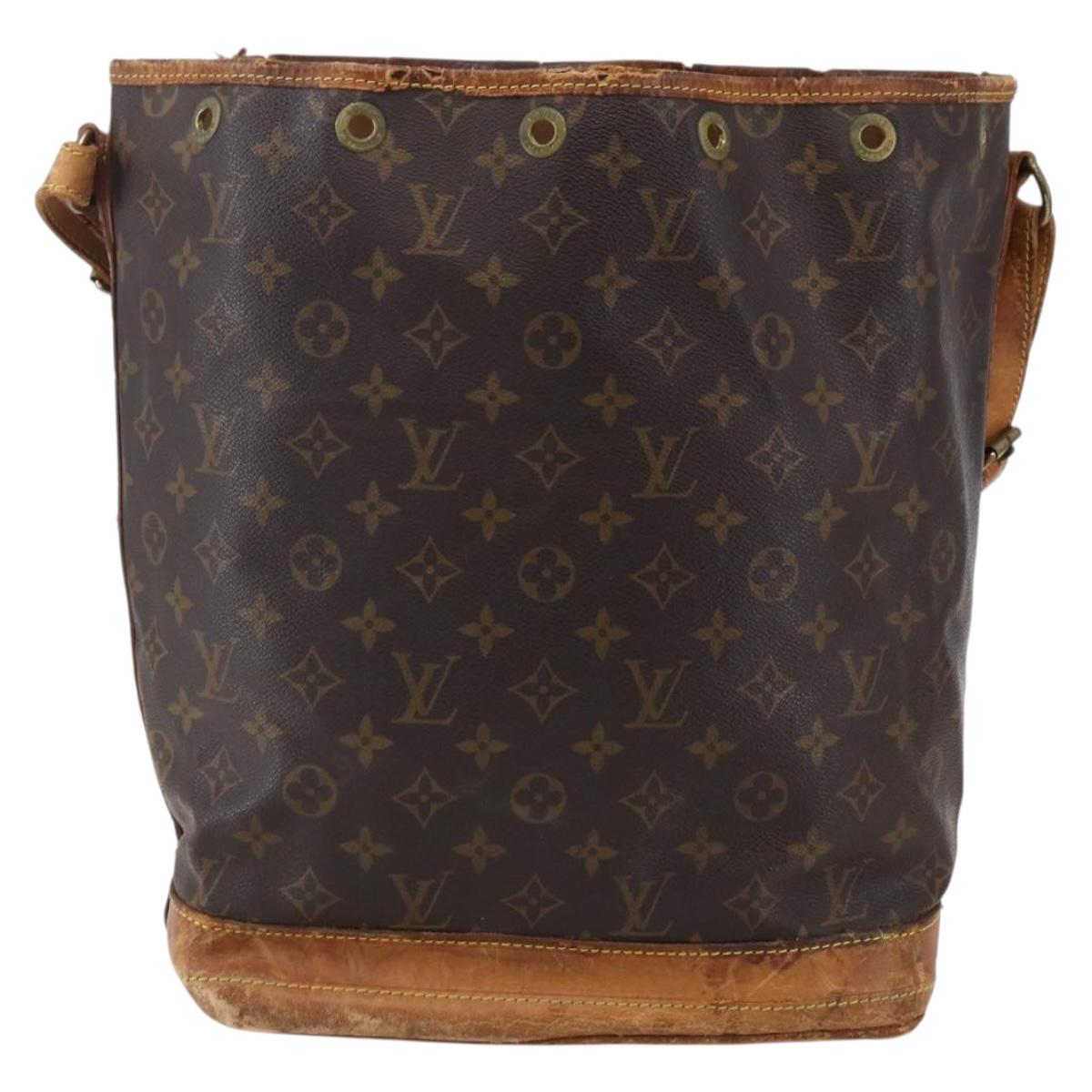 LOUIS VUITTON Monogram Noe Shoulder Bag M42224 LV Auth 145285