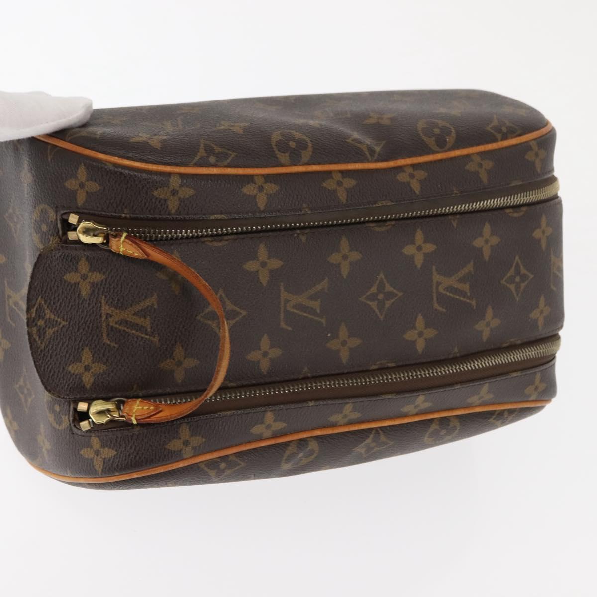 LOUIS VUITTON Monogram Dop Kit Cosmetic Pouch M44494 LV Auth 145364