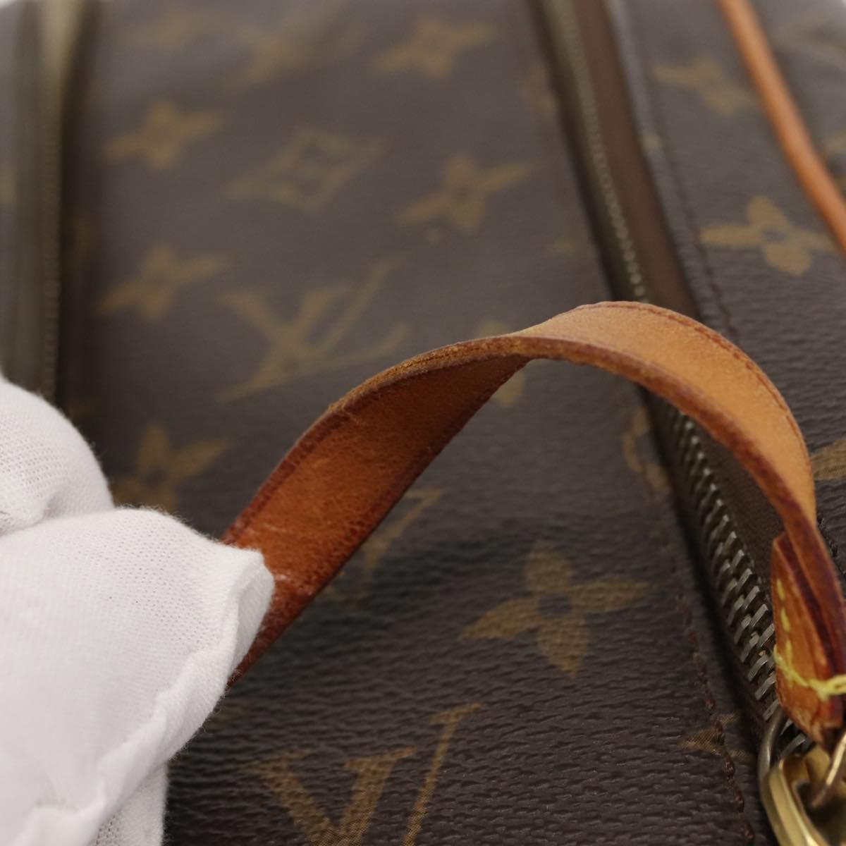 LOUIS VUITTON Monogram Dop Kit Cosmetic Pouch M44494 LV Auth 145364