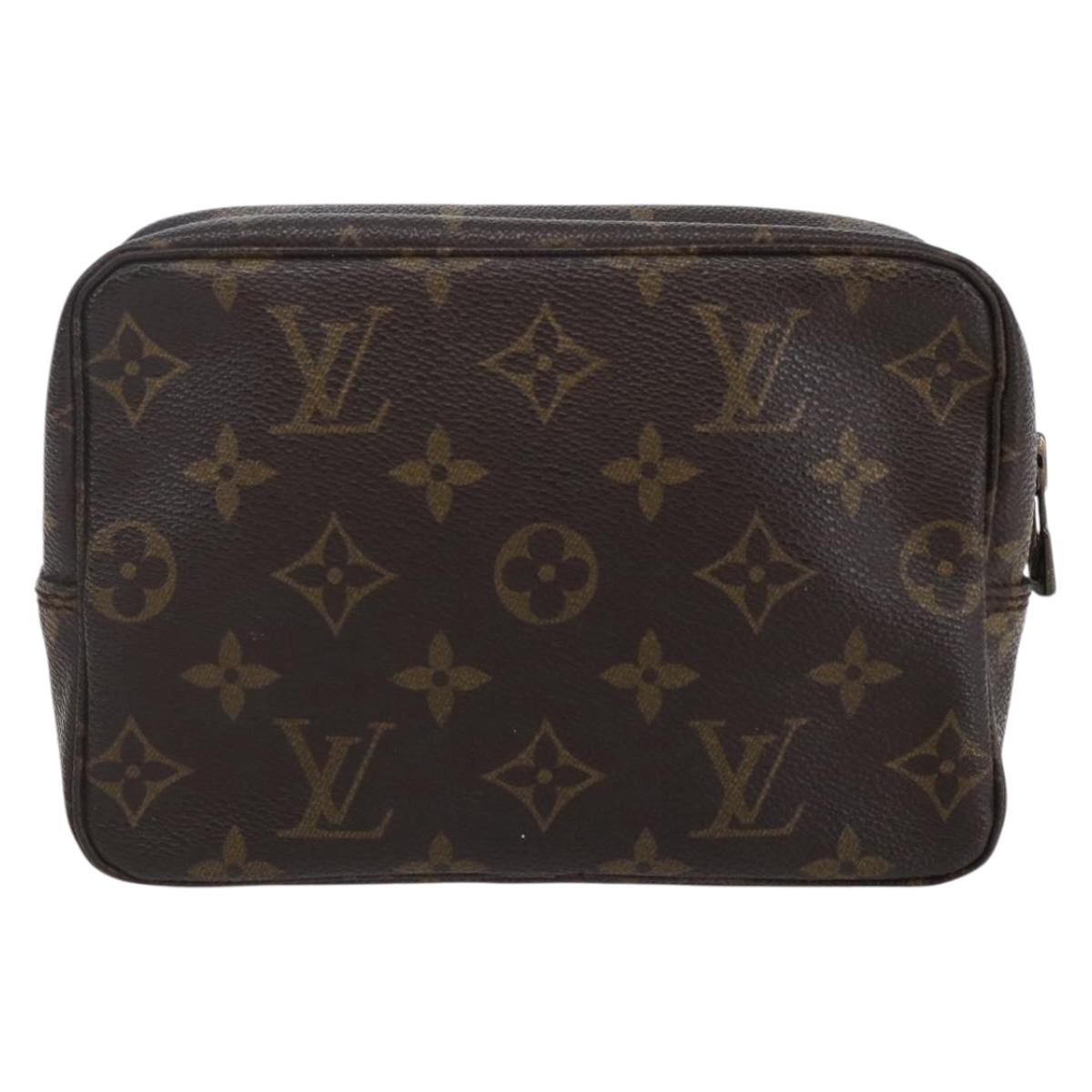 LOUIS VUITTON Monogram Trousse Toilette 18 Pouch M47526 LV Auth 145396