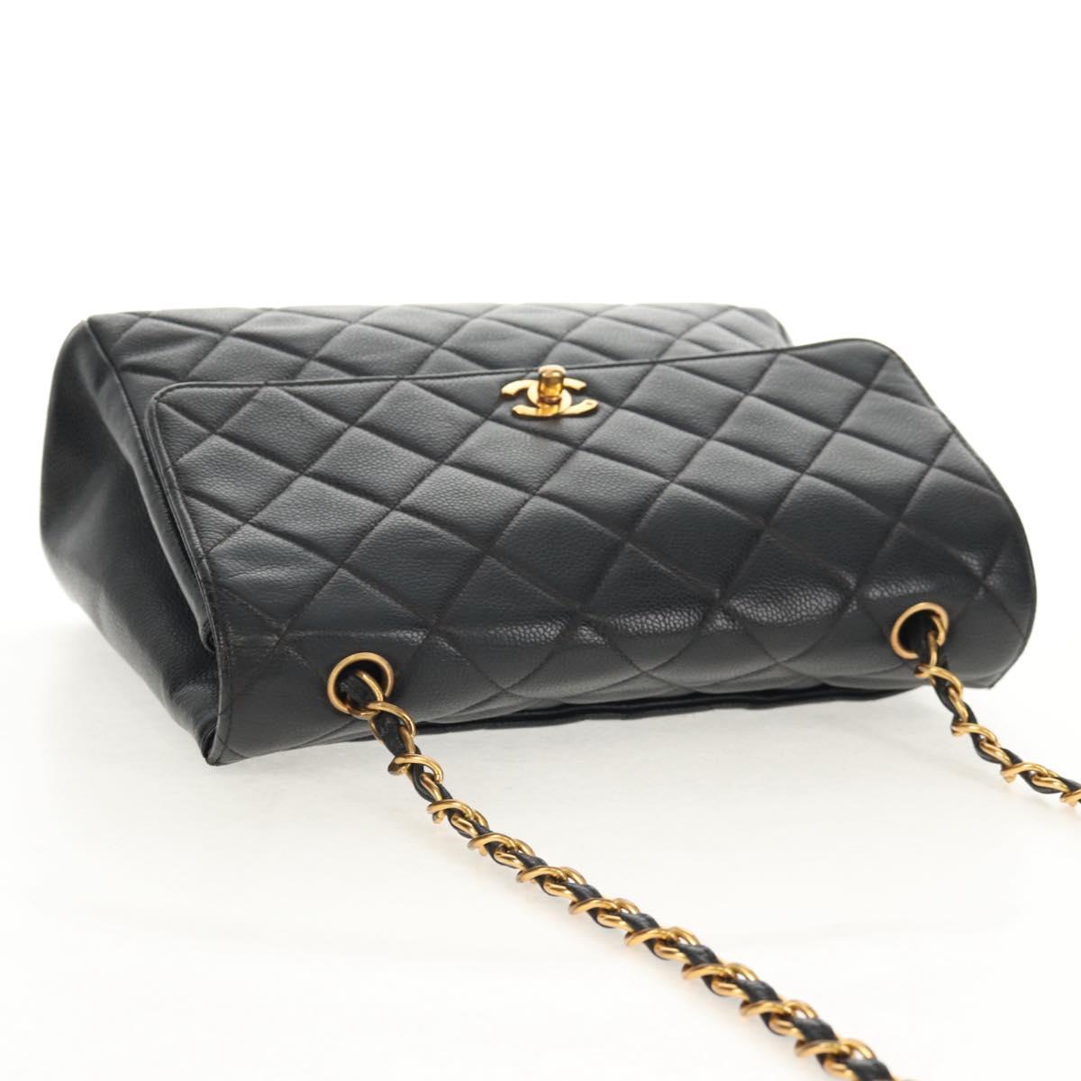 CHANEL Matelasse Chain Shoulder Bag Caviar Skin Black Gold CC Auth 145587AV