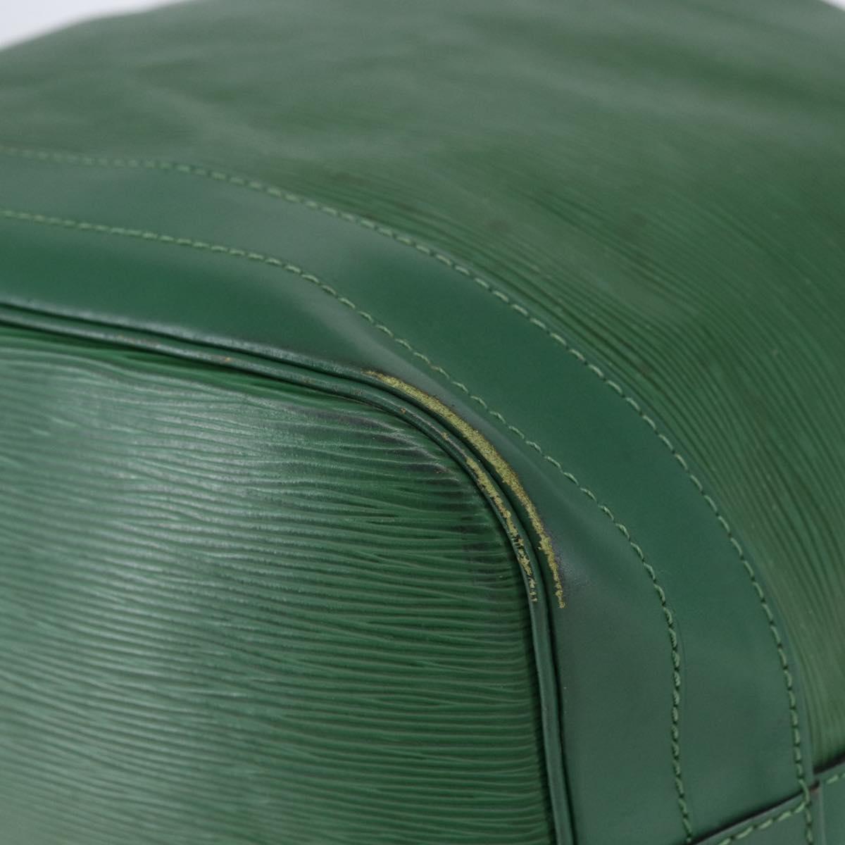 LOUIS VUITTON Epi Noe Shoulder Bag Green M44004 LV Auth 145661