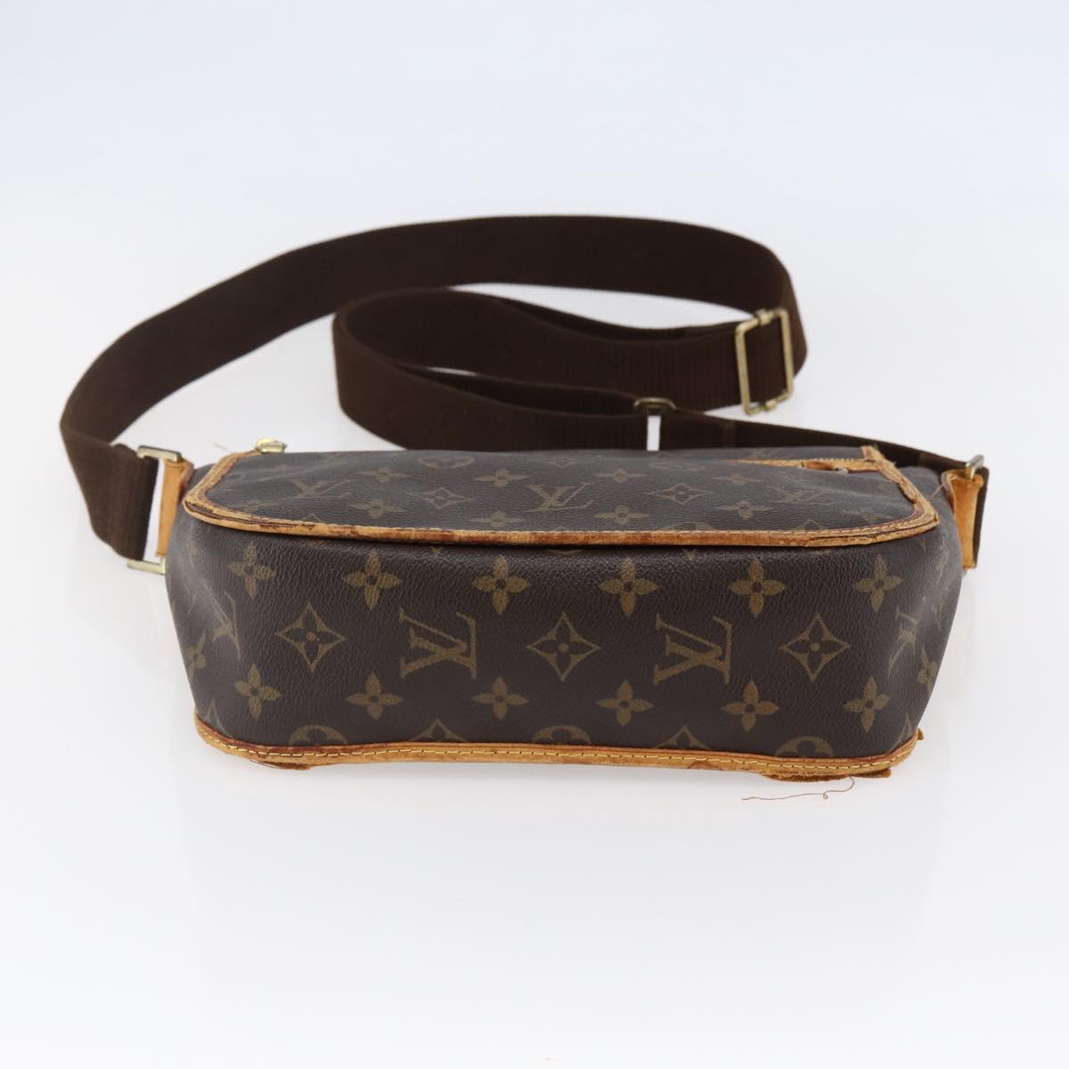 LOUIS VUITTON Monogram Messenger Bosphore PM Shoulder Bag M40106 LV Auth 145751