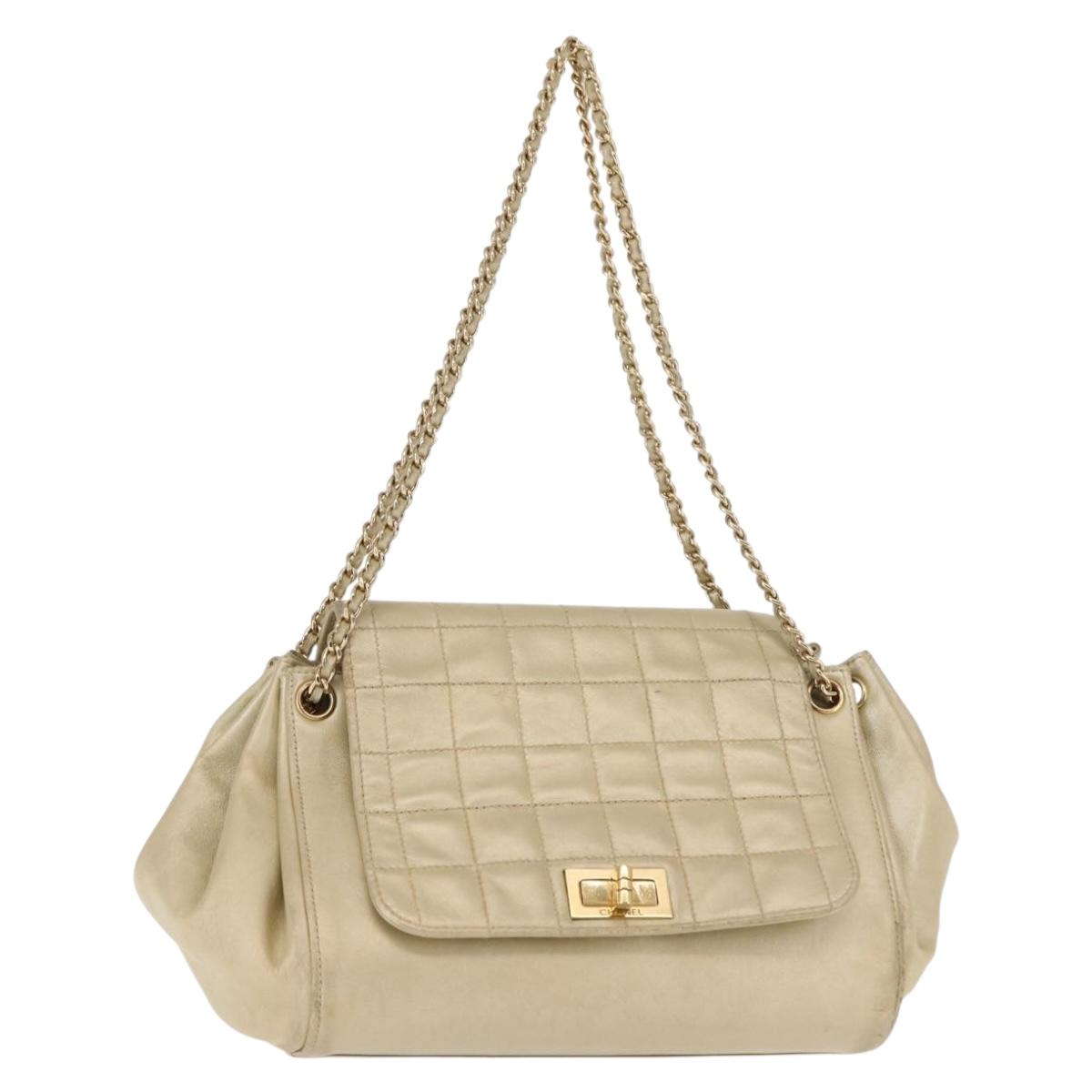 CHANEL Choco Bar Chain Shoulder Bag Leather Gold CC Auth 145942