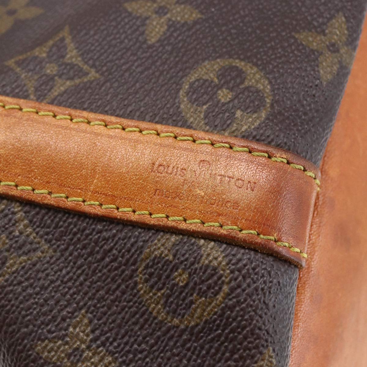 LOUIS VUITTON Monogram Petit Noe Shoulder Bag M42226 LV Auth 145981
