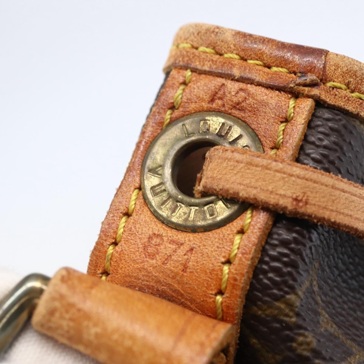 LOUIS VUITTON Monogram Petit Noe Shoulder Bag M42226 LV Auth 145981