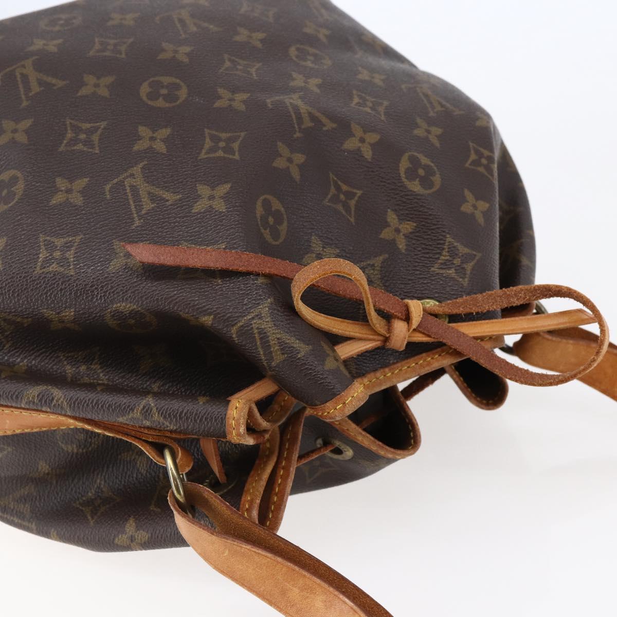 LOUIS VUITTON Monogram Petit Noe Shoulder Bag M42226 LV Auth 145981