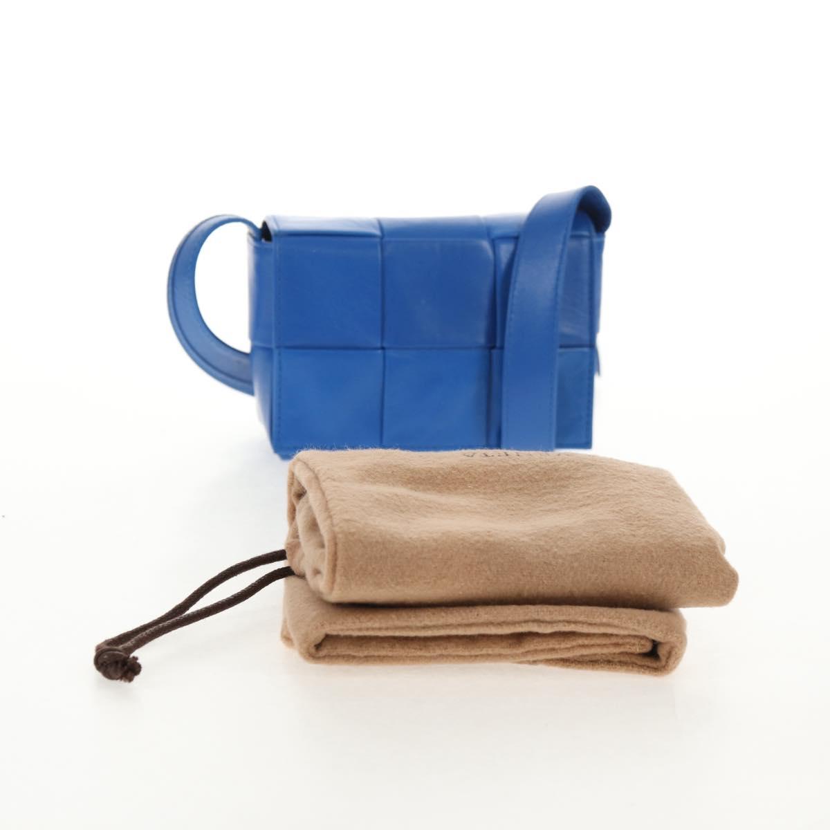 BOTTEGA VENETA MAXI INTRECCIATO Cassette Shoulder Bag Leather Blue Auth 146045V