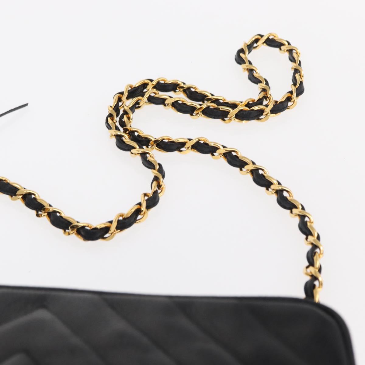 CHANEL Chain V Stitch Shoulder Bag Caviar Skin Black Gold CC Auth 146083AV