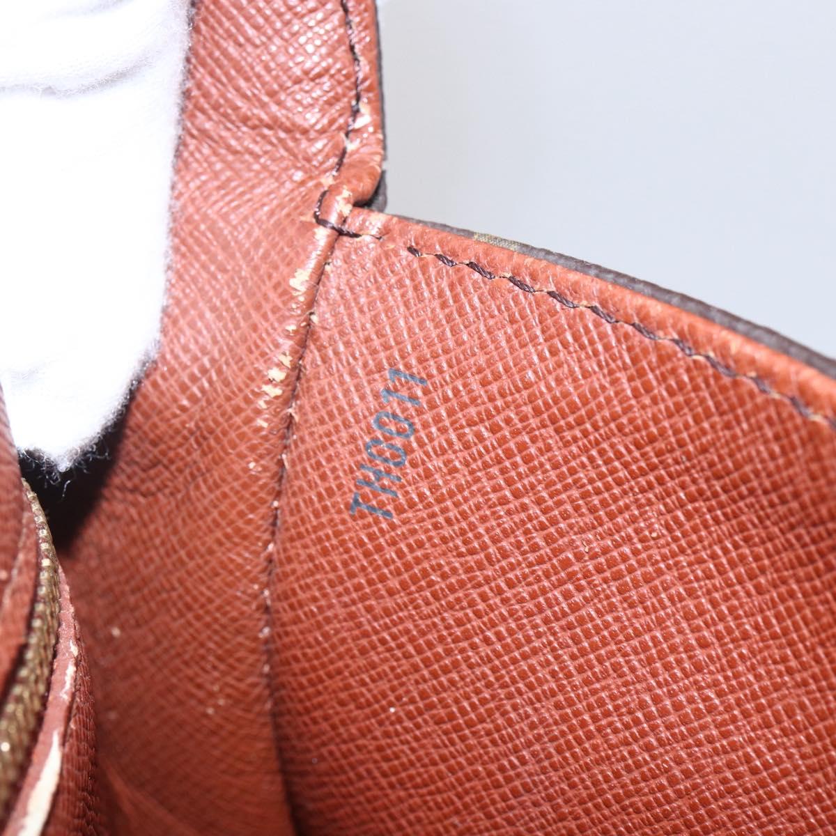 LOUIS VUITTON Monogram Saint Cloud GM Shoulder Bag M51242 LV Auth 146119