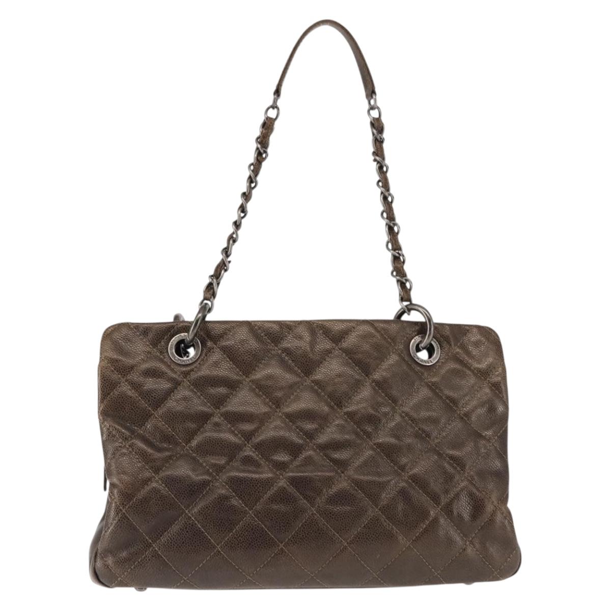 CHANEL Matelasse Chain Shoulder Bag Caviar Skin Brown CC Auth 146129