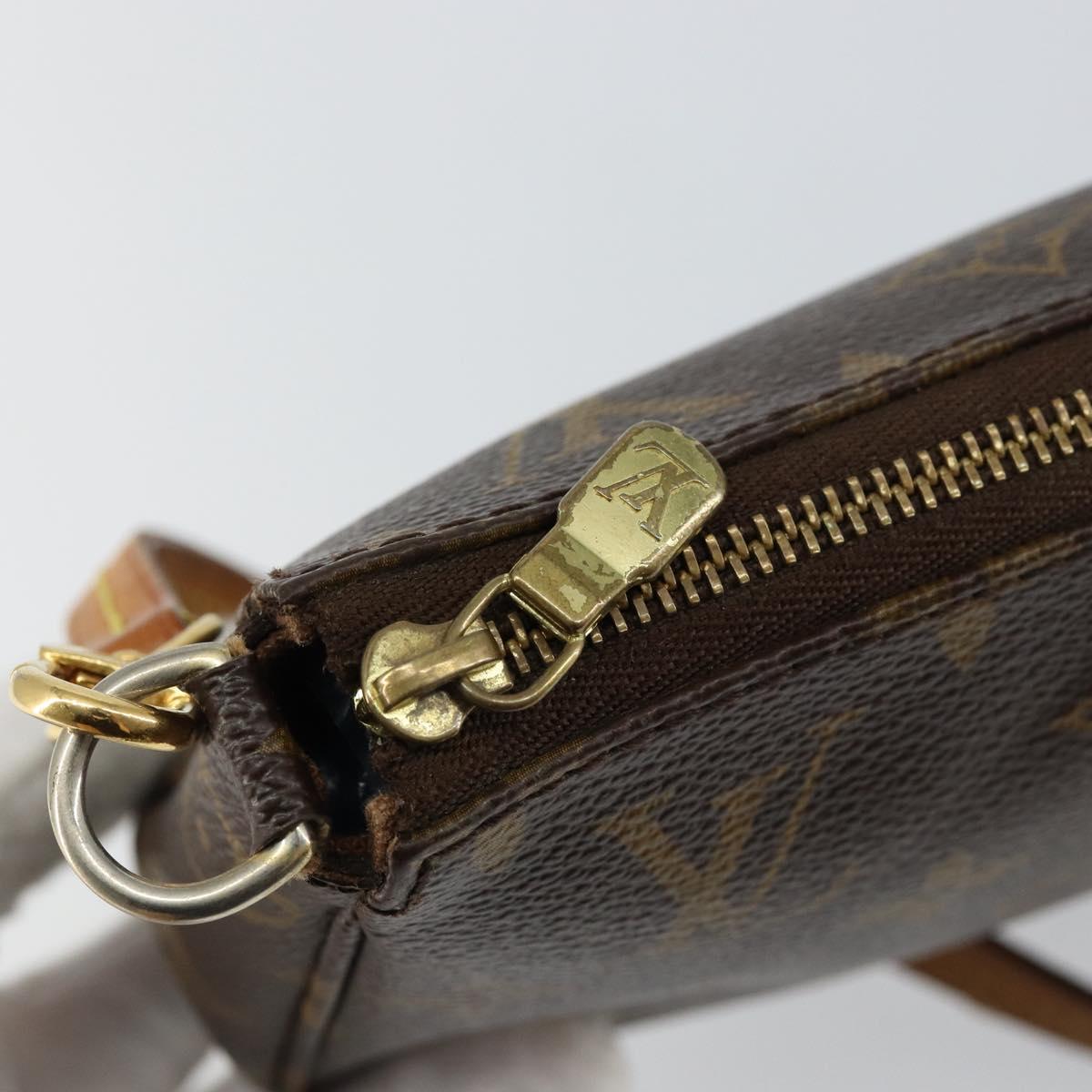 LOUIS VUITTON Monogram Pochette Accessoires Pouch M51980 LV Auth 146315