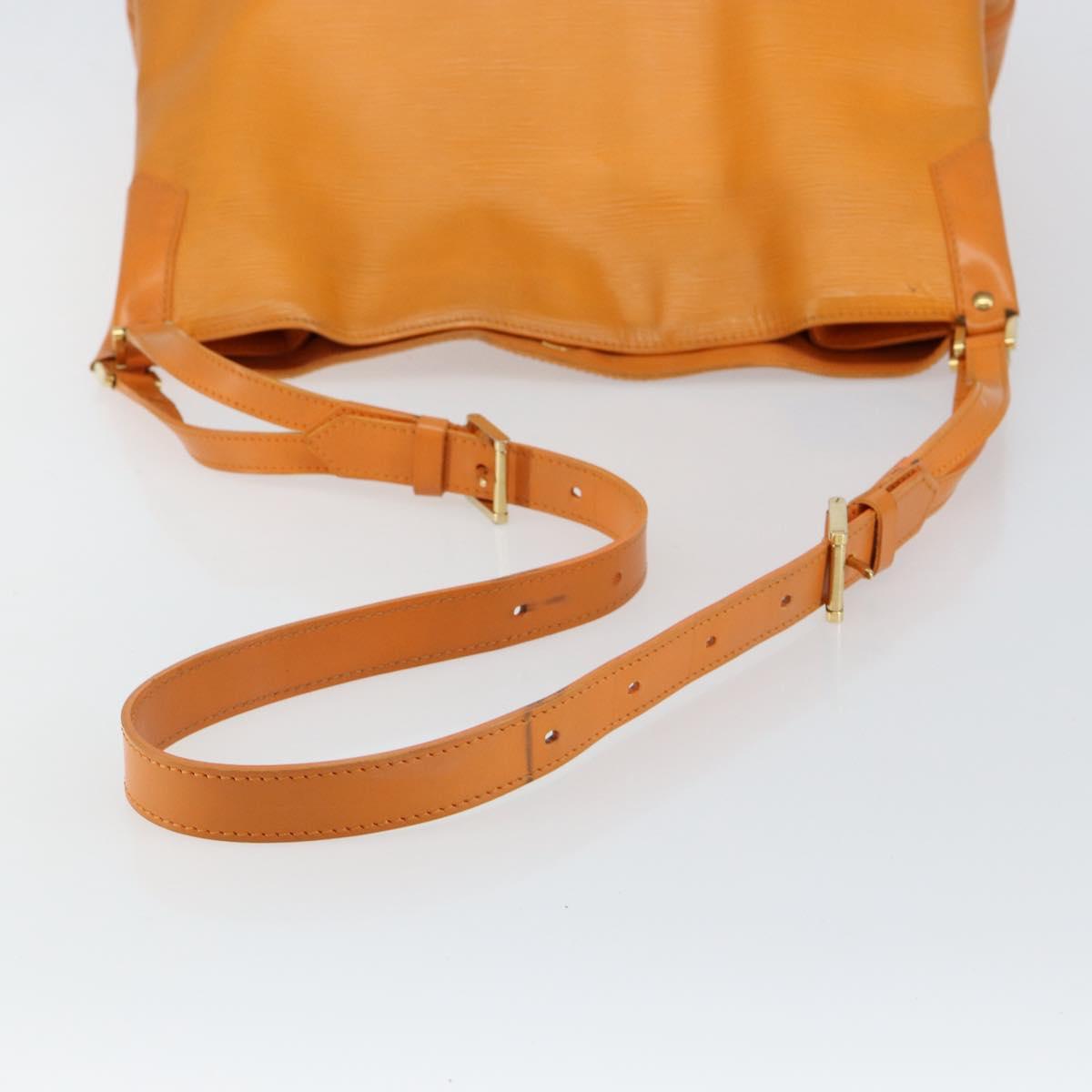LOUIS VUITTON Epi Mandala MM Shoulder Bag Orange Mandarin M5889H LV Auth 146330