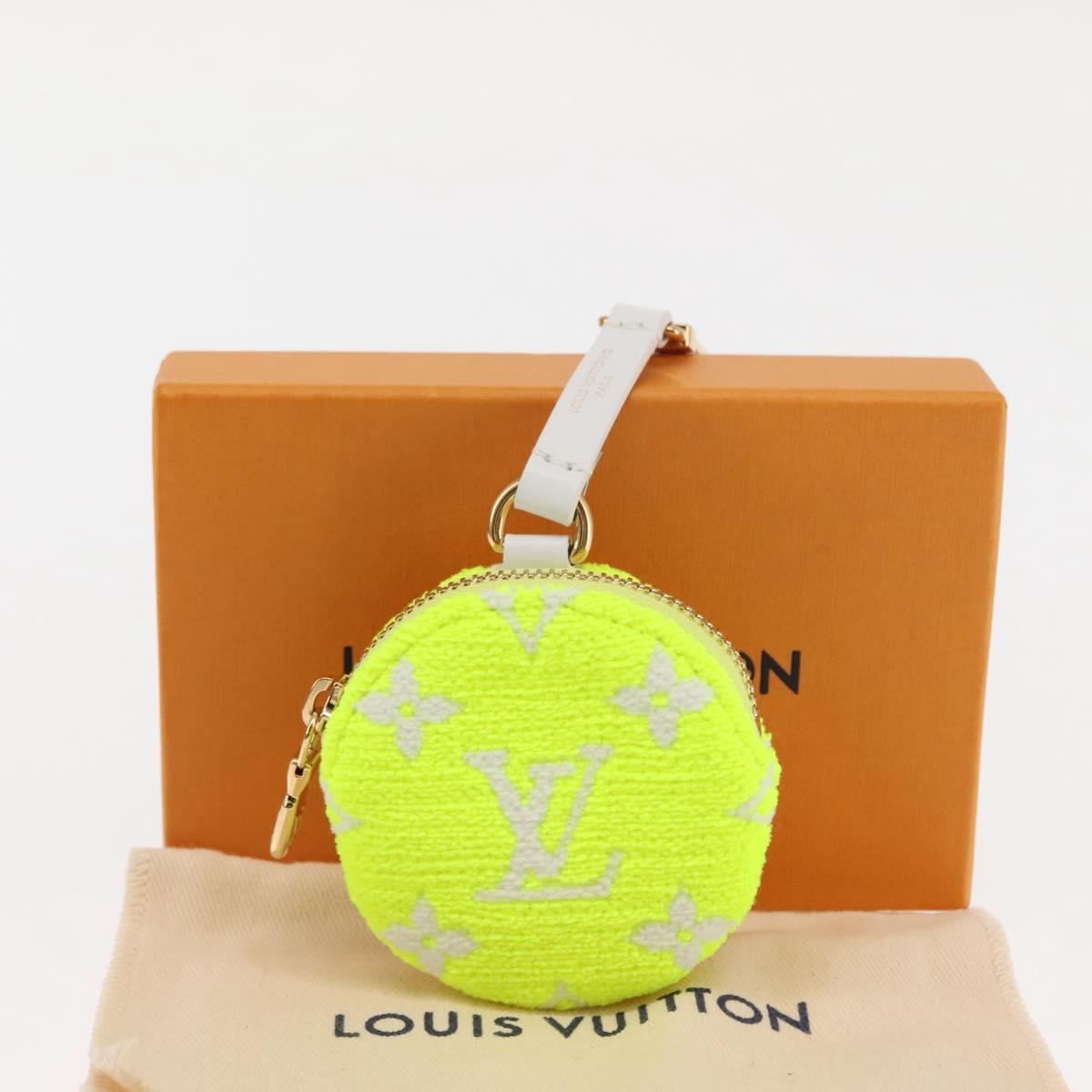 LOUIS VUITTON Ellipse BB Pouch Pile White Light Yellow Green Auth 146358