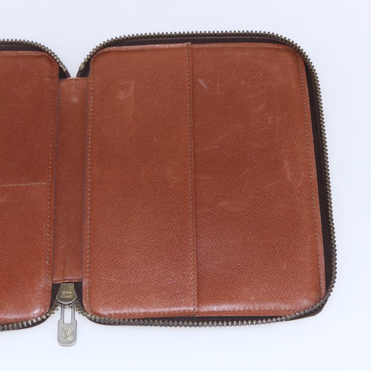 LOUIS VUITTON Monogram Passport Case LV Auth 146527