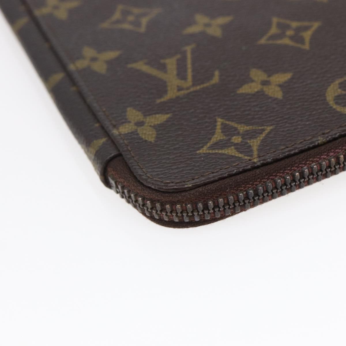 LOUIS VUITTON Monogram Passport Case LV Auth 146527