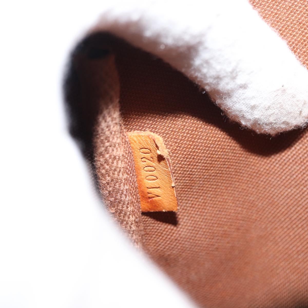 LOUIS VUITTON Monogram Pochette Accessoires Pouch M51980 LV Auth 146660