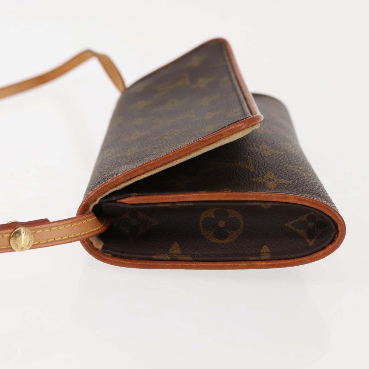 LOUIS VUITTON Monogram Pochette Twin GM Shoulder Bag M51852 LV Auth 146850
