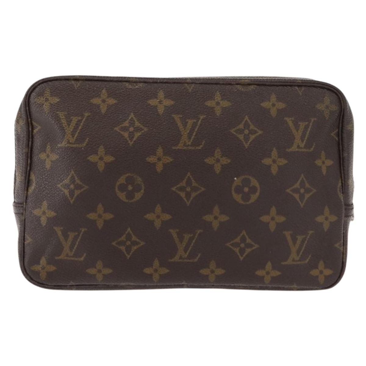 LOUIS VUITTON Monogram Trousse Toilette 23 Clutch Bag M47524 LV Auth 146972
