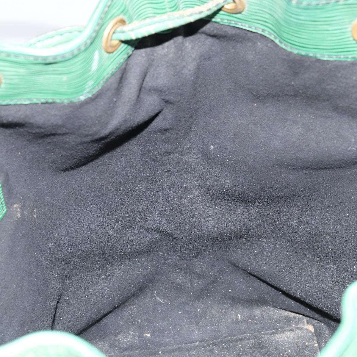 LOUIS VUITTON Epi Noe Shoulder Bag Green M44004 LV Auth 146974