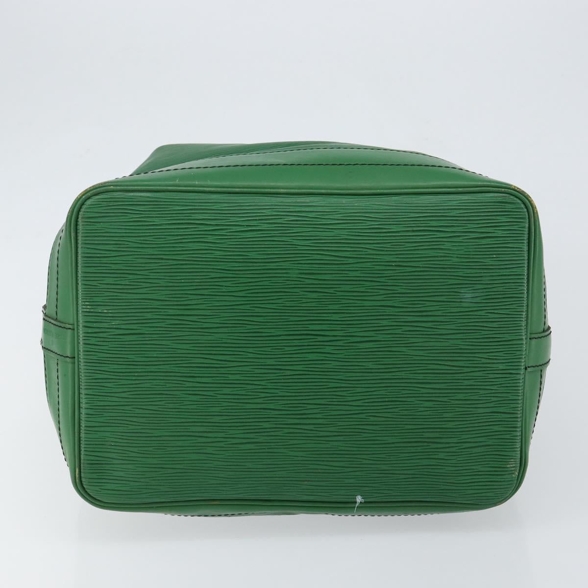 LOUIS VUITTON Epi Noe Shoulder Bag Green M44004 LV Auth 146974