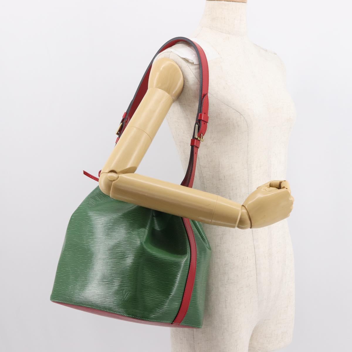 LOUIS VUITTON Epi Petit Noe Shoulder Bag bicolor Green Red M44147 LV Auth 146993