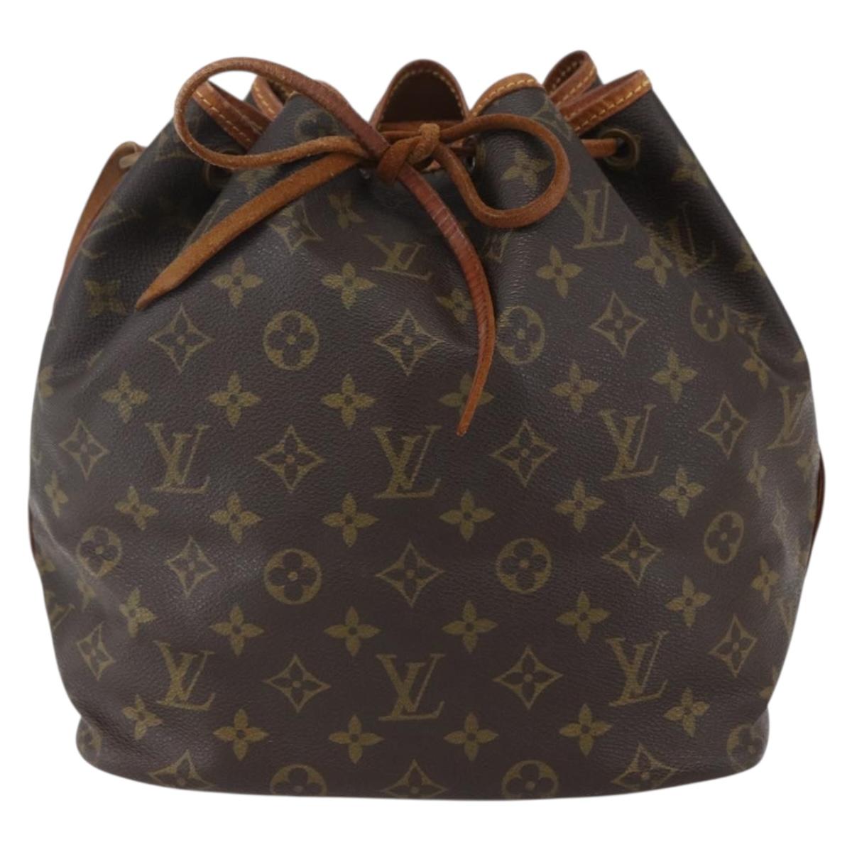 LOUIS VUITTON Monogram Petit Noe Shoulder Bag M42226 LV Auth 147002