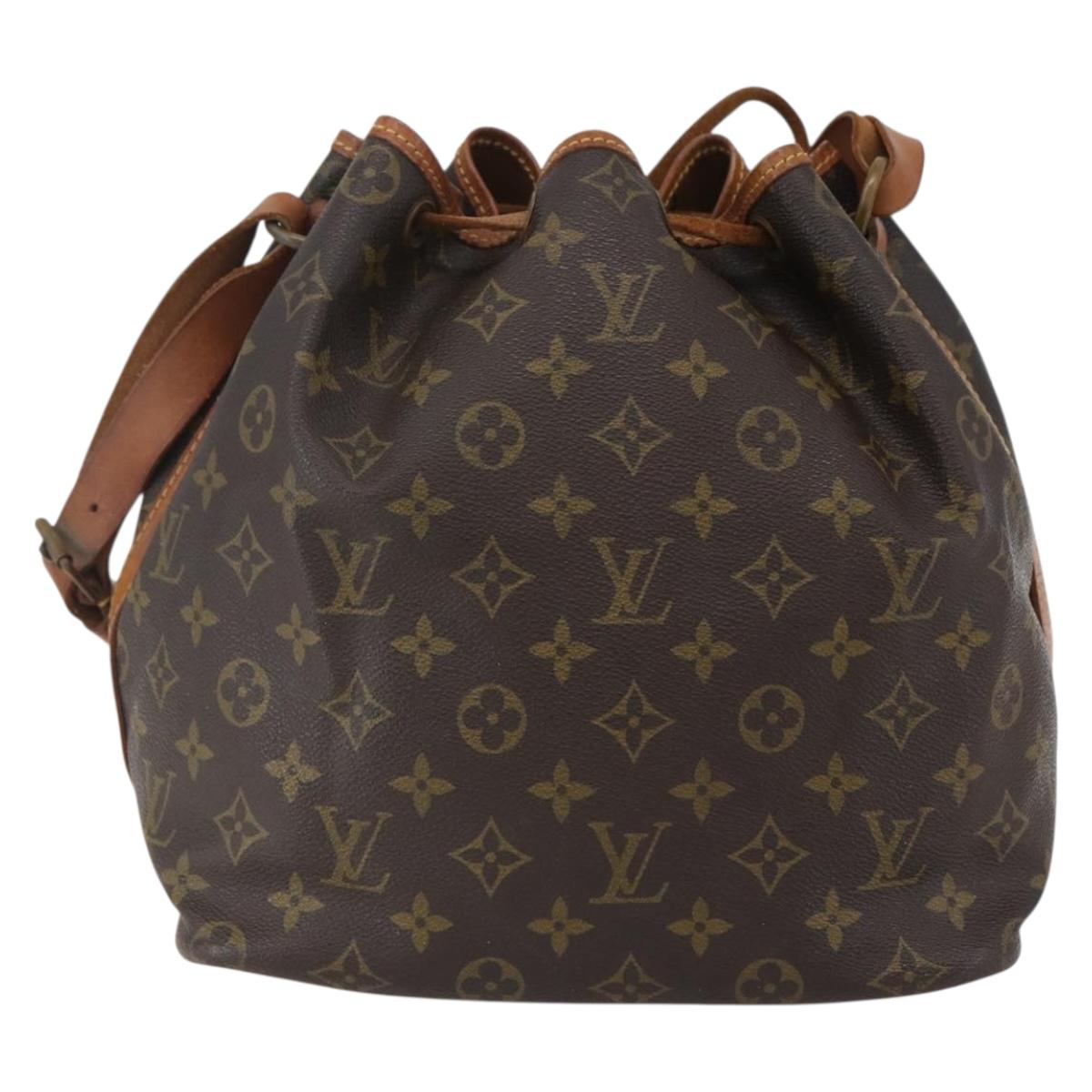 LOUIS VUITTON Monogram Petit Noe Shoulder Bag M42226 LV Auth 147002