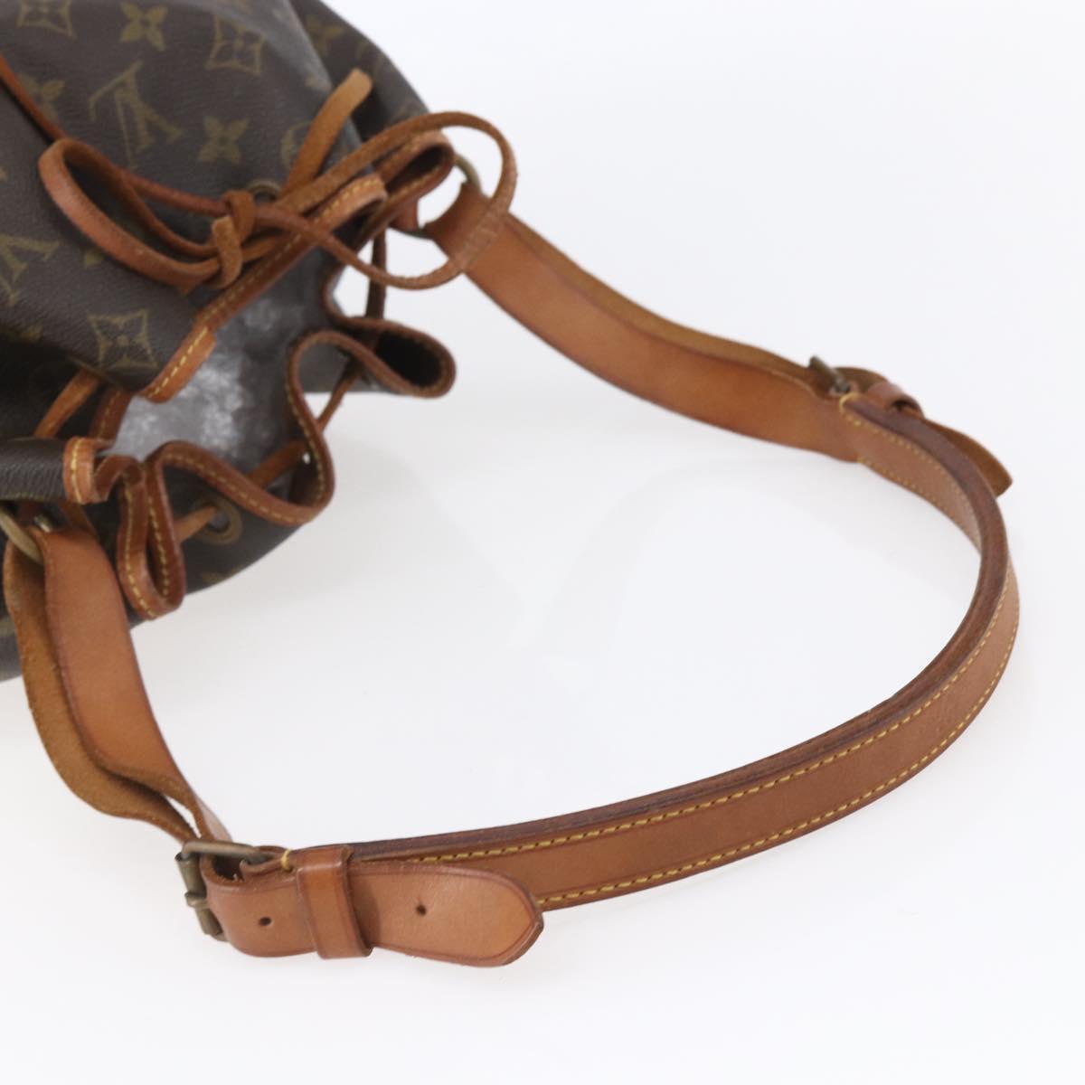 LOUIS VUITTON Monogram Petit Noe Shoulder Bag M42226 LV Auth 147002