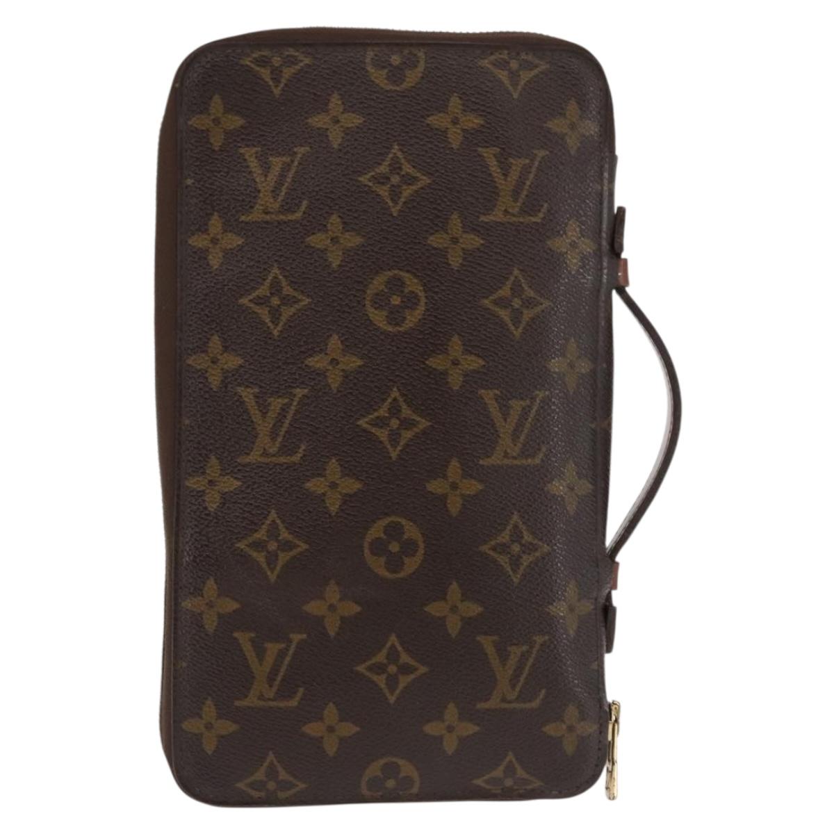 LOUIS VUITTON Monogram Poche Escapade Travel Case M60113 LV Auth 147163