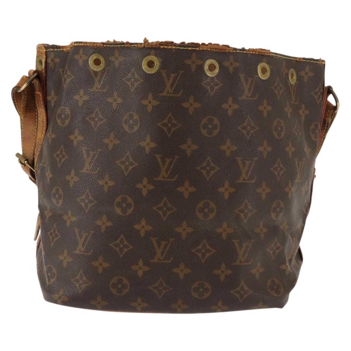 LOUIS VUITTON Monogram Petit Noe Shoulder Bag M42226 LV Auth 147208