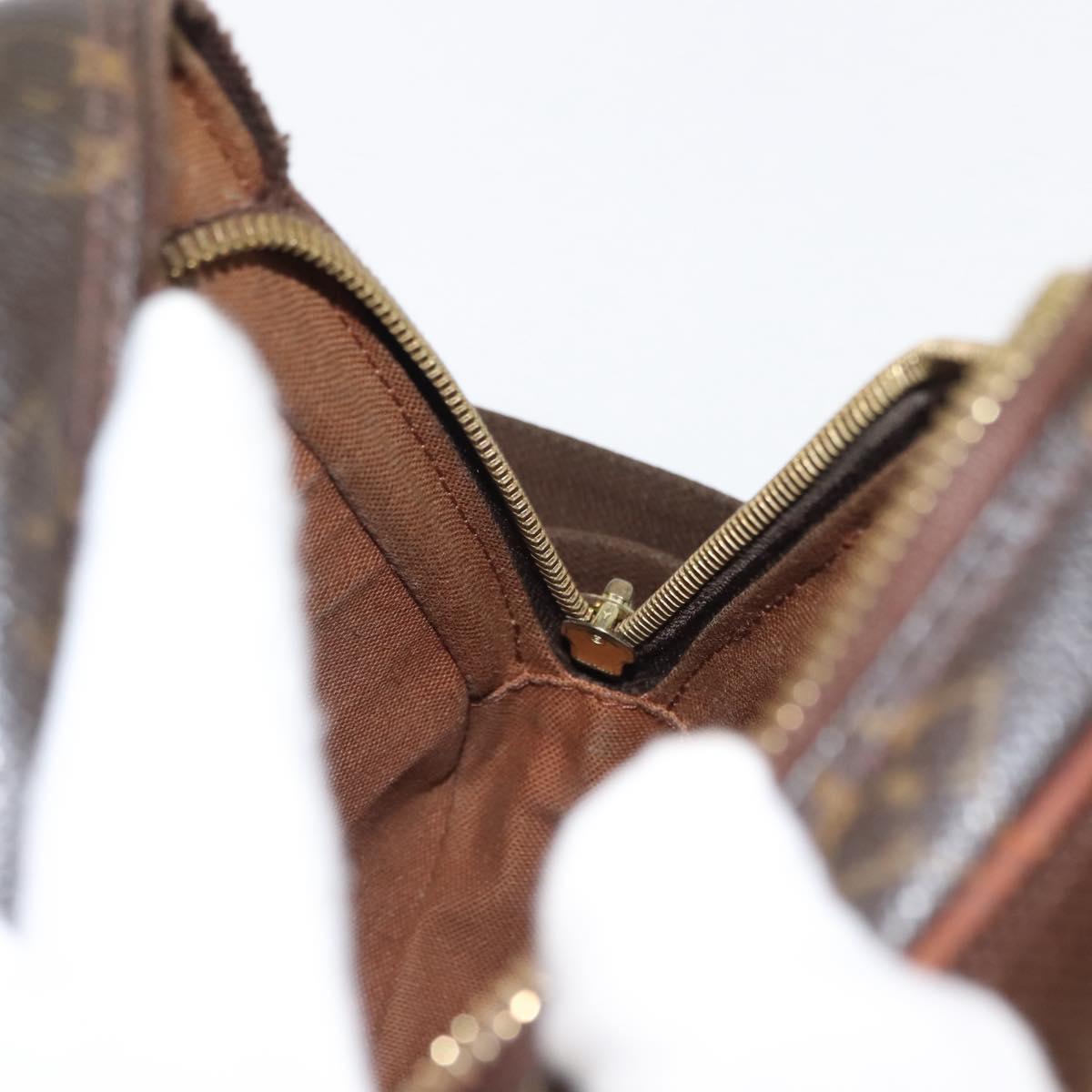 LOUIS VUITTON Monogram Pochette Gange Shoulder Bag M51870 LV Auth 147245