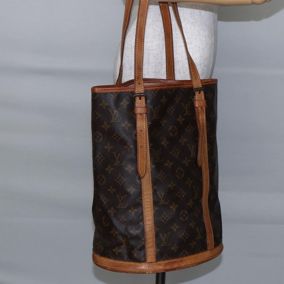 LOUIS VUITTON Monogram Bucket GM Shoulder Bag M42236 LV Auth 147272