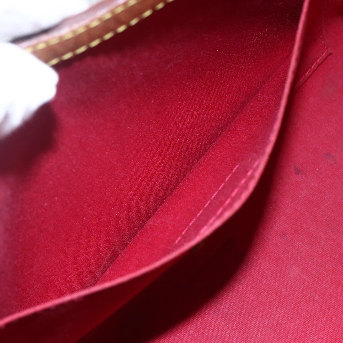 LOUIS VUITTON Monogram Vernis Roxbury Drive Bag Pomme D'amour M91987 Auth 147344