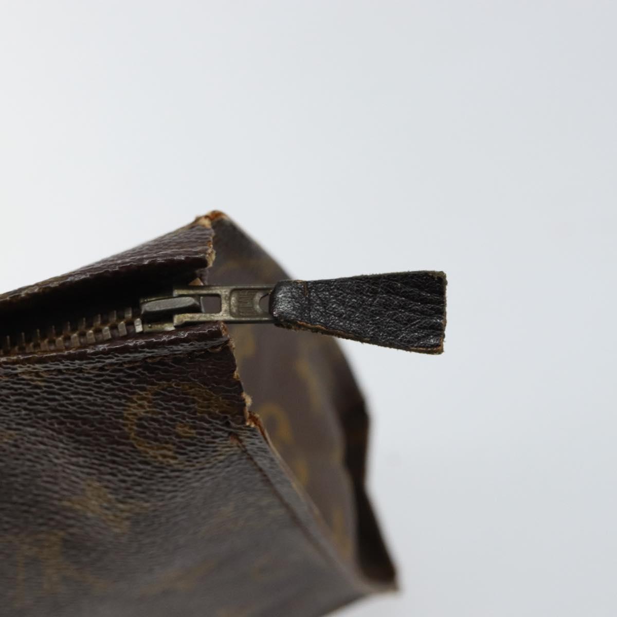 LOUIS VUITTON Monogram Poche Toilette 26 Pouch M47542 LV Auth 147647