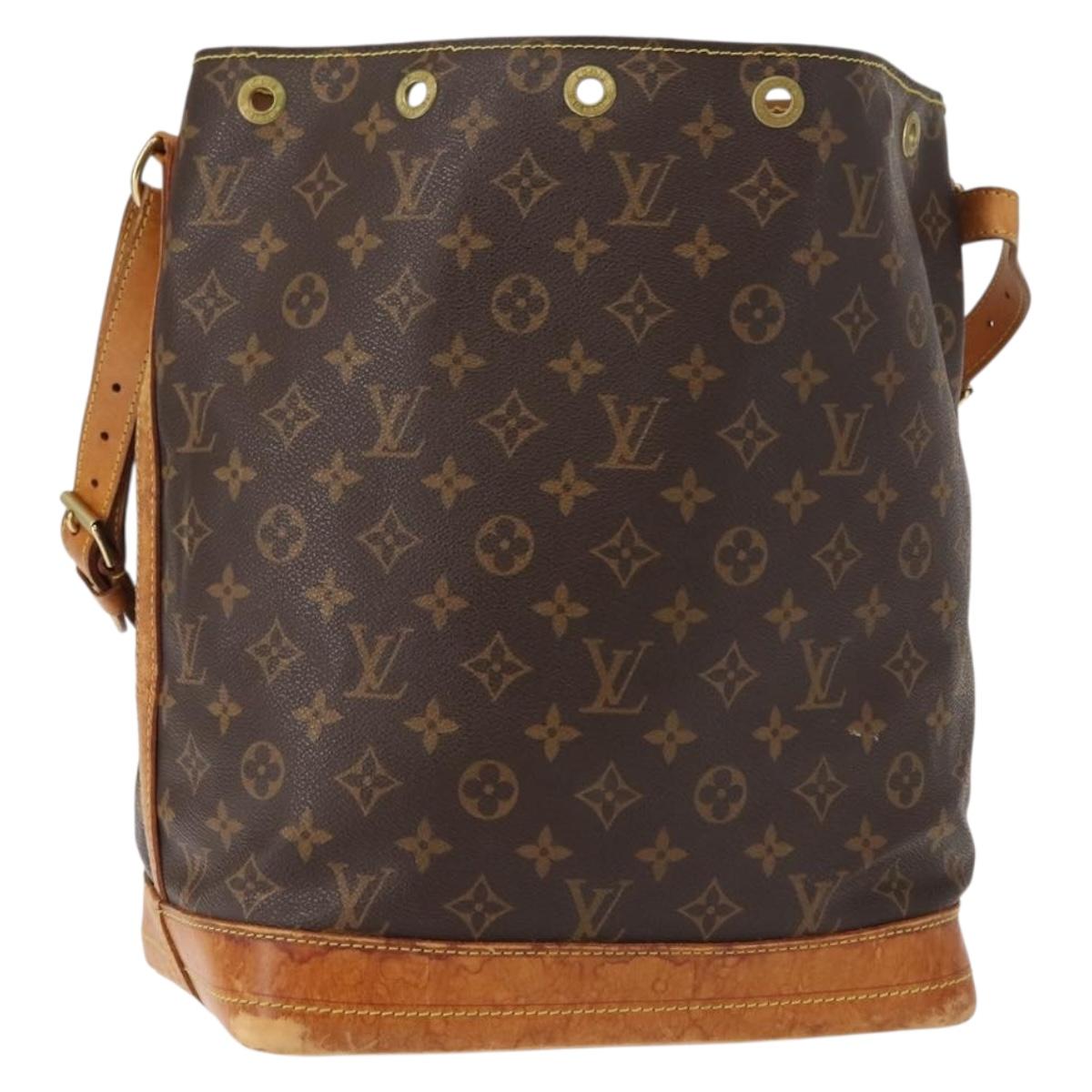 LOUIS VUITTON Monogram Noe Shoulder Bag M42224 LV Auth 147651