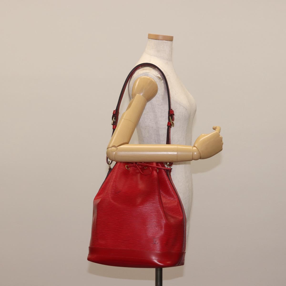 LOUIS VUITTON Epi Noe Shoulder Bag Red M44007 LV Auth 147706