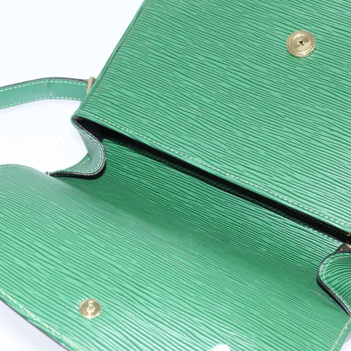 LOUIS VUITTON Epi Saint Cloud GM Shoulder Bag Green M52194 LV Auth 147758