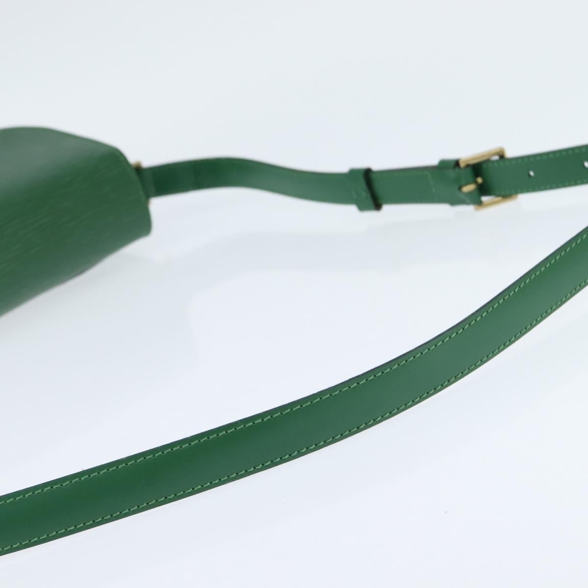 LOUIS VUITTON Epi Saint Cloud GM Shoulder Bag Green M52194 LV Auth 147758