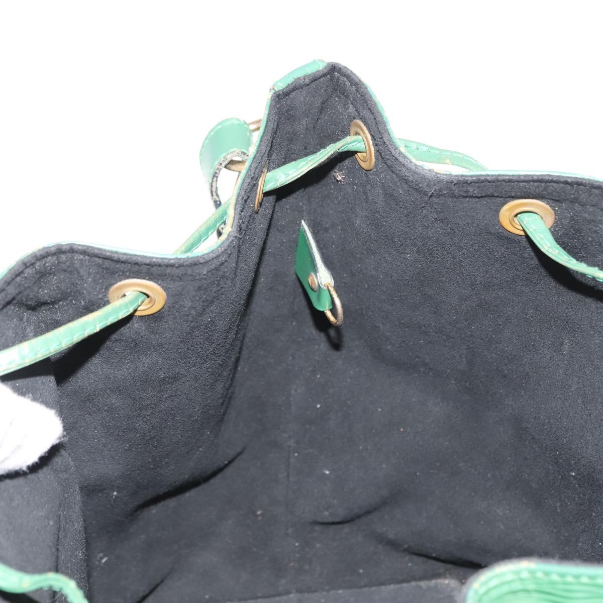 LOUIS VUITTON Epi Petit Noe Shoulder Bag Green M44104 LV Auth 147759