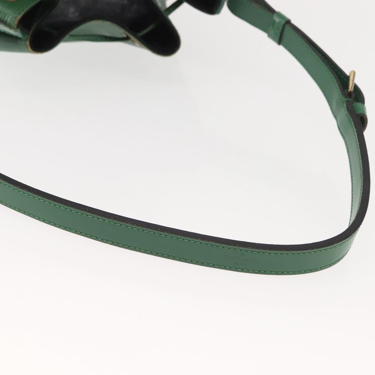 LOUIS VUITTON Epi Petit Noe Shoulder Bag Green M44104 LV Auth 147759