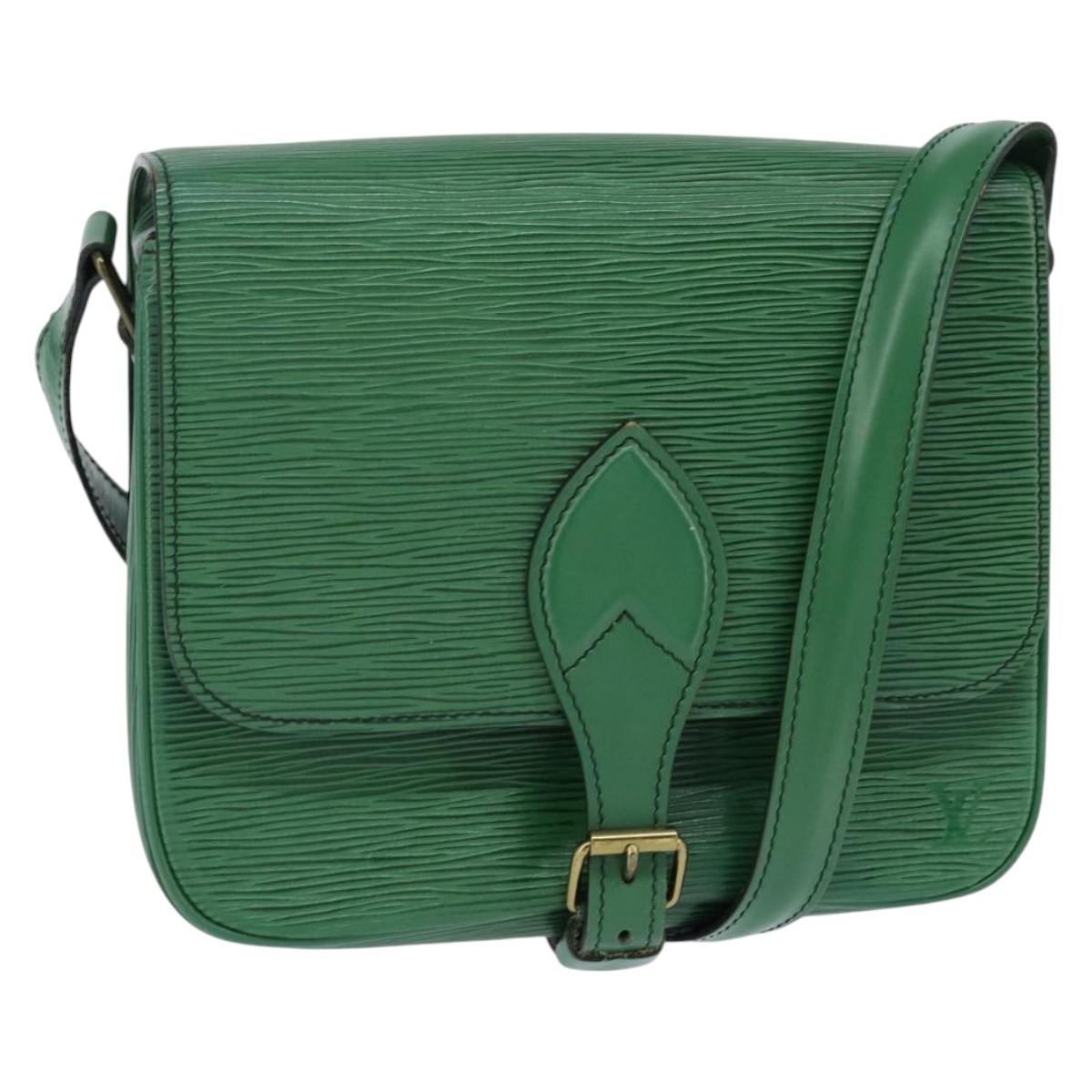LOUIS VUITTON Epi Cartouchiere MM Shoulder Bag Green M52244 LV Auth 147850