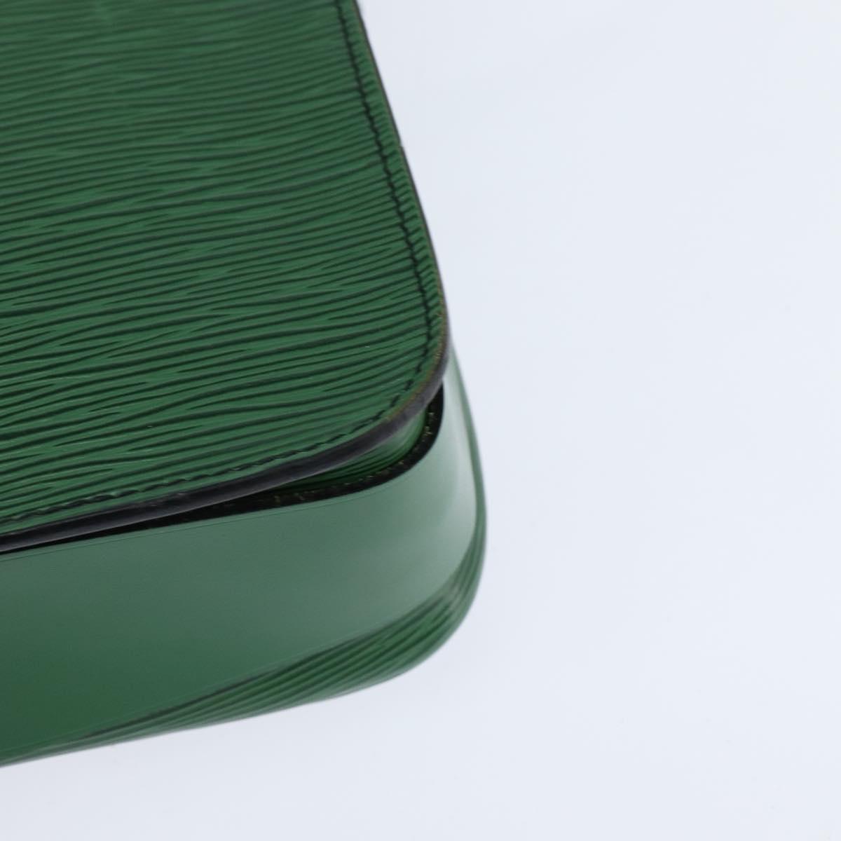 LOUIS VUITTON Epi Cartouchiere MM Shoulder Bag Green M52244 LV Auth 147850