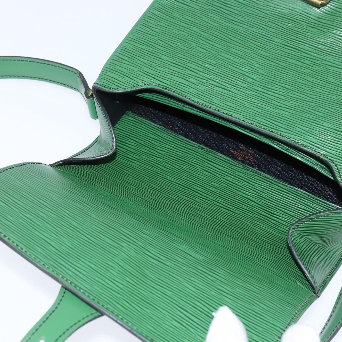LOUIS VUITTON Epi Cartouchiere MM Shoulder Bag Green M52244 LV Auth 147850