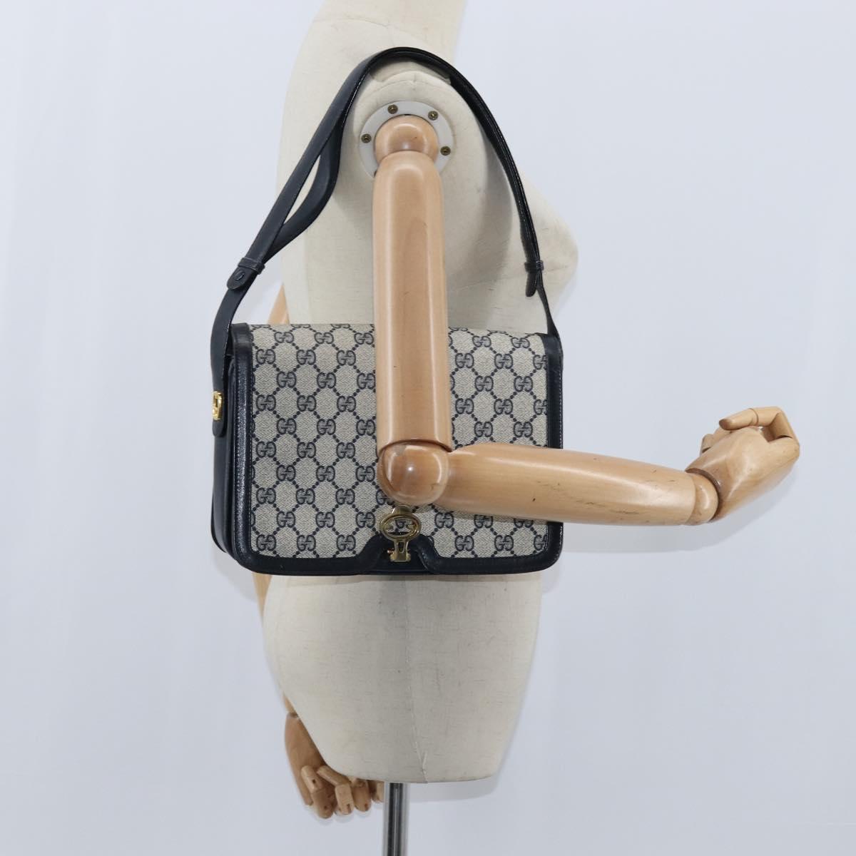 GUCCI GG Supreme Shoulder Bag PVC Navy Gold Auth 147854