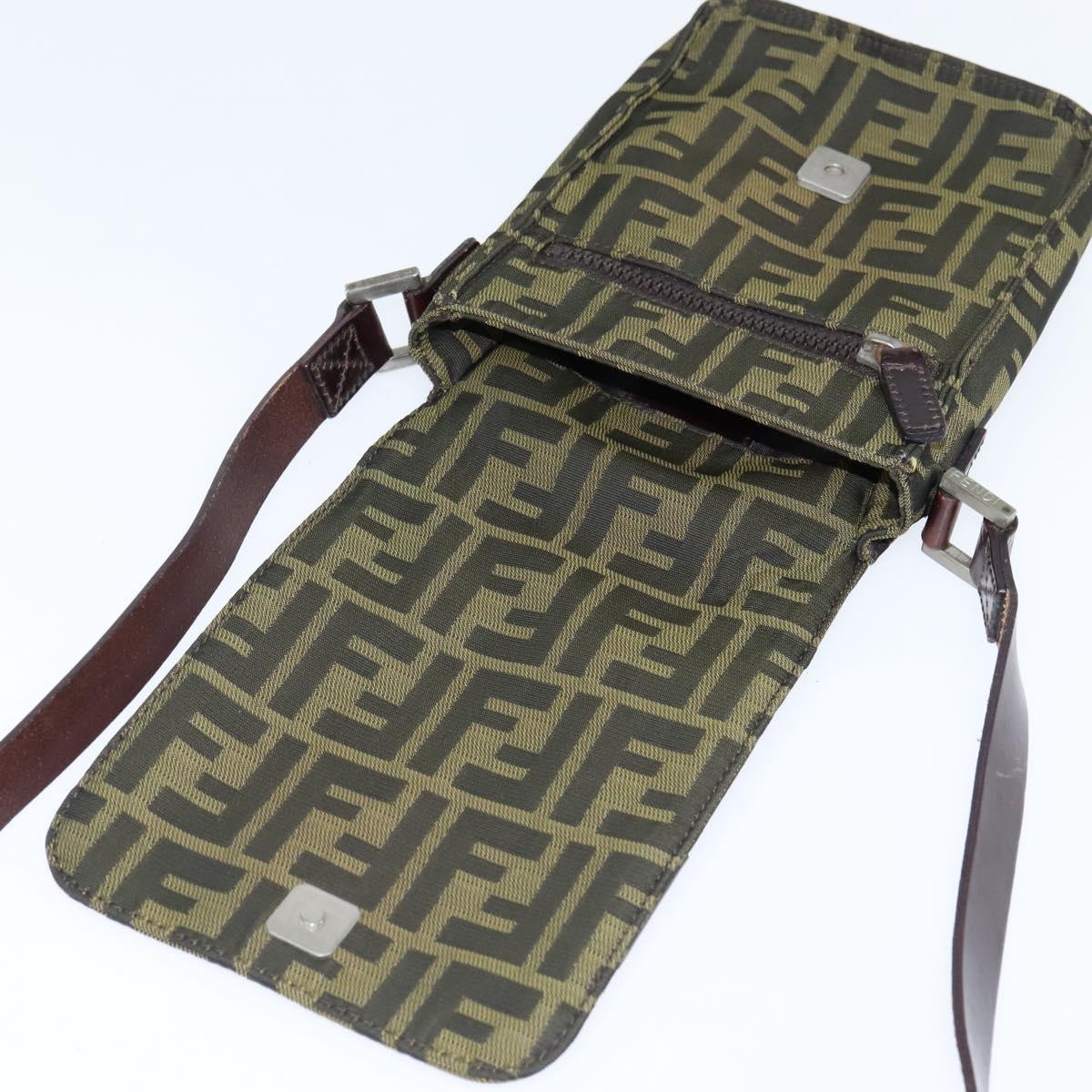 FENDI Zucca Canvas Shoulder Bag Brown Black Auth 147906